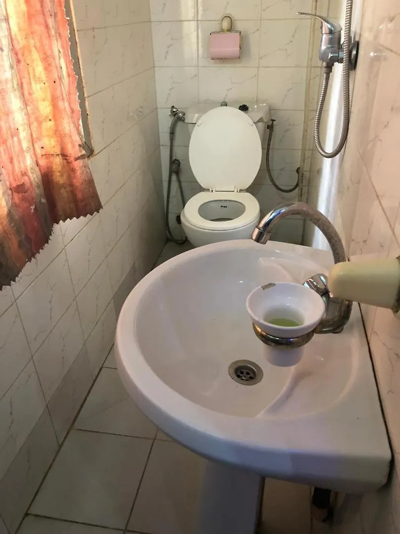 Rond Point 6 Suite Dakar